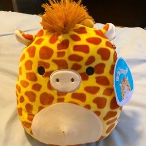 8” Gary the Giraffe Squishmallow NWT